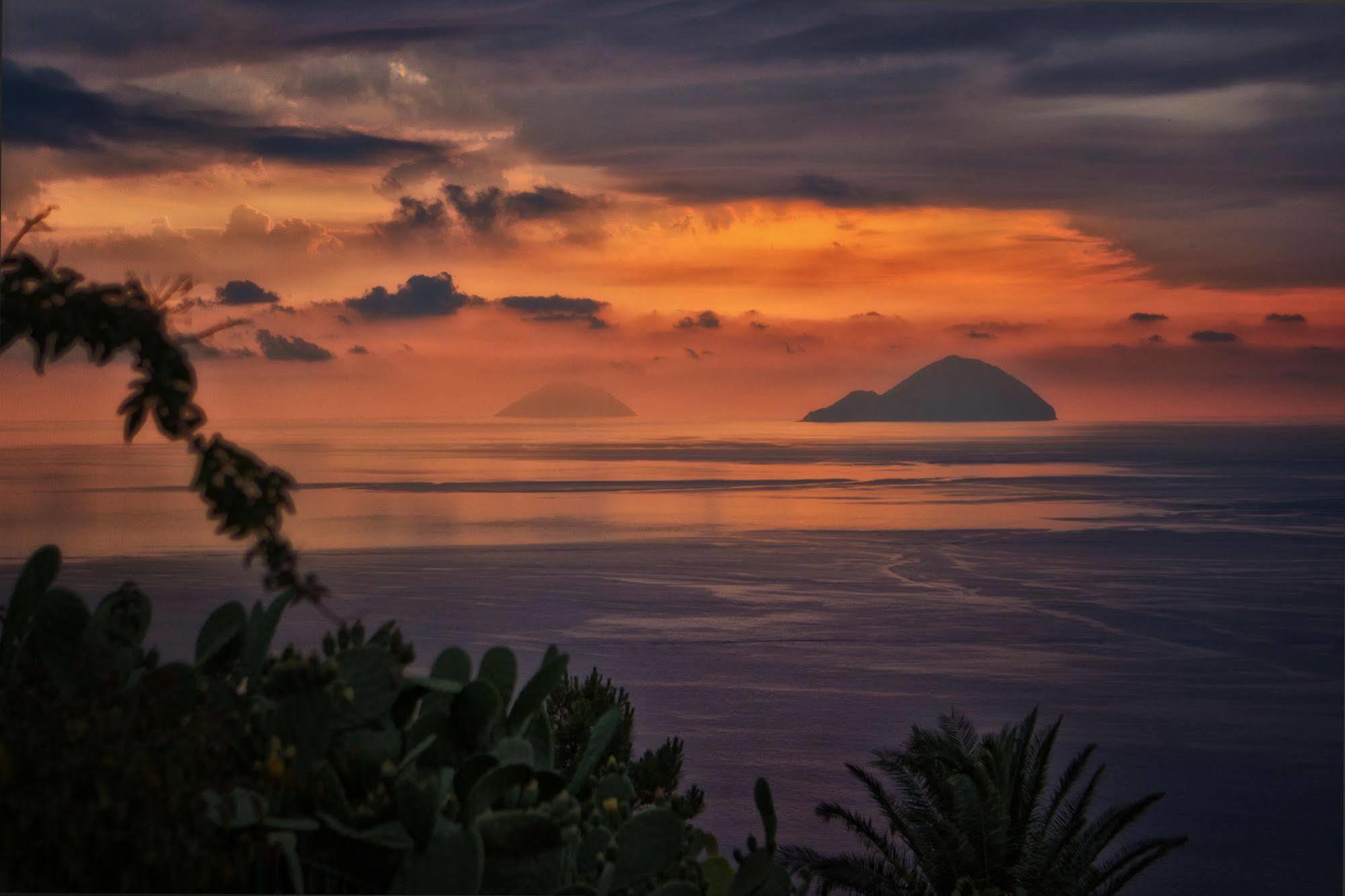 Punta Sallustro Lipari 외부 사진